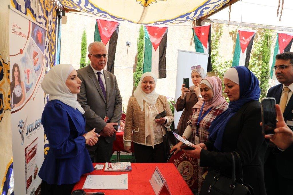 اليوم الوظيفي التاسع في "عمان العربية" بمشاركة متميزة من (78) شركة57