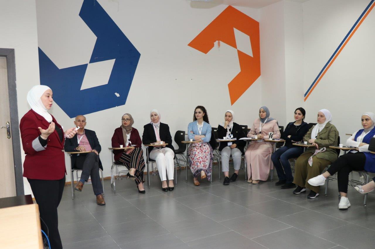 ورشة تدريبية في جامعة عمان العربية بعنوان "براءات الاختراع والملكية الفكرية"5