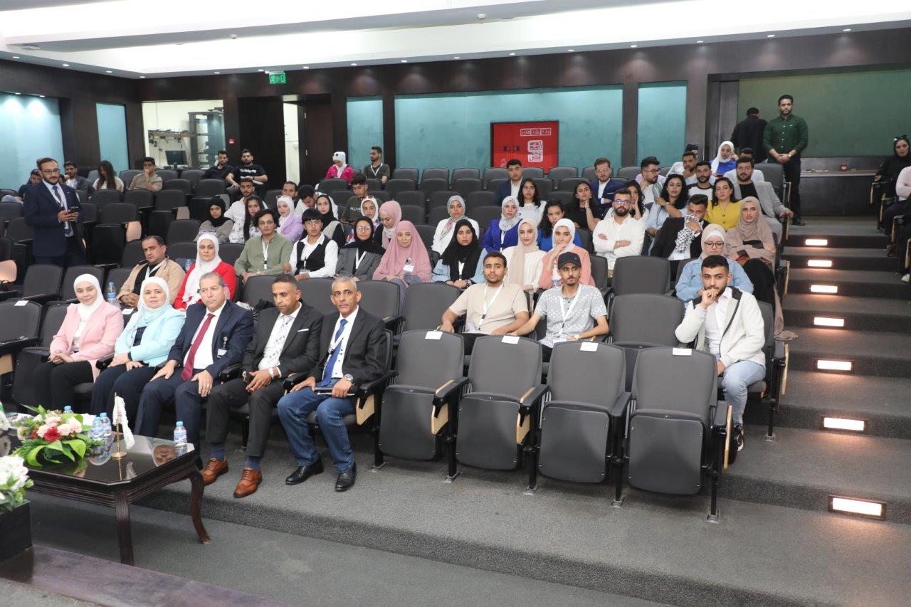 بدعم من صندوق قطر للتنمية ومؤسسة SPARK اختتام فعاليات "هاكاثون نشمي عمان العربية AAU"4