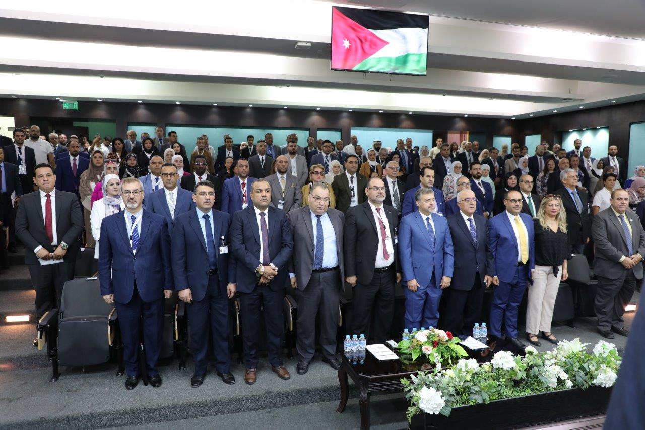 الأمين العام لأتحاد الجامعات العربية يرعى افتتاح المؤتمر الدولي الثاني للمجلس العربي للتنمية المستدامة في جامعة عمان العربية9