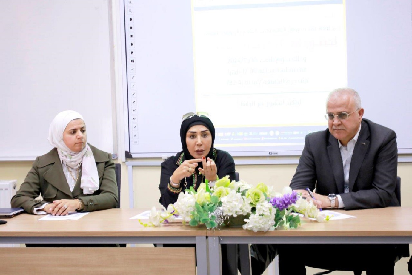 "عمان العربية" تعزز التواصل مع خريجي كلية العلوم التربوية والنفسية لنقل الخبرات وبناء مجتمع أكاديمي متميز6