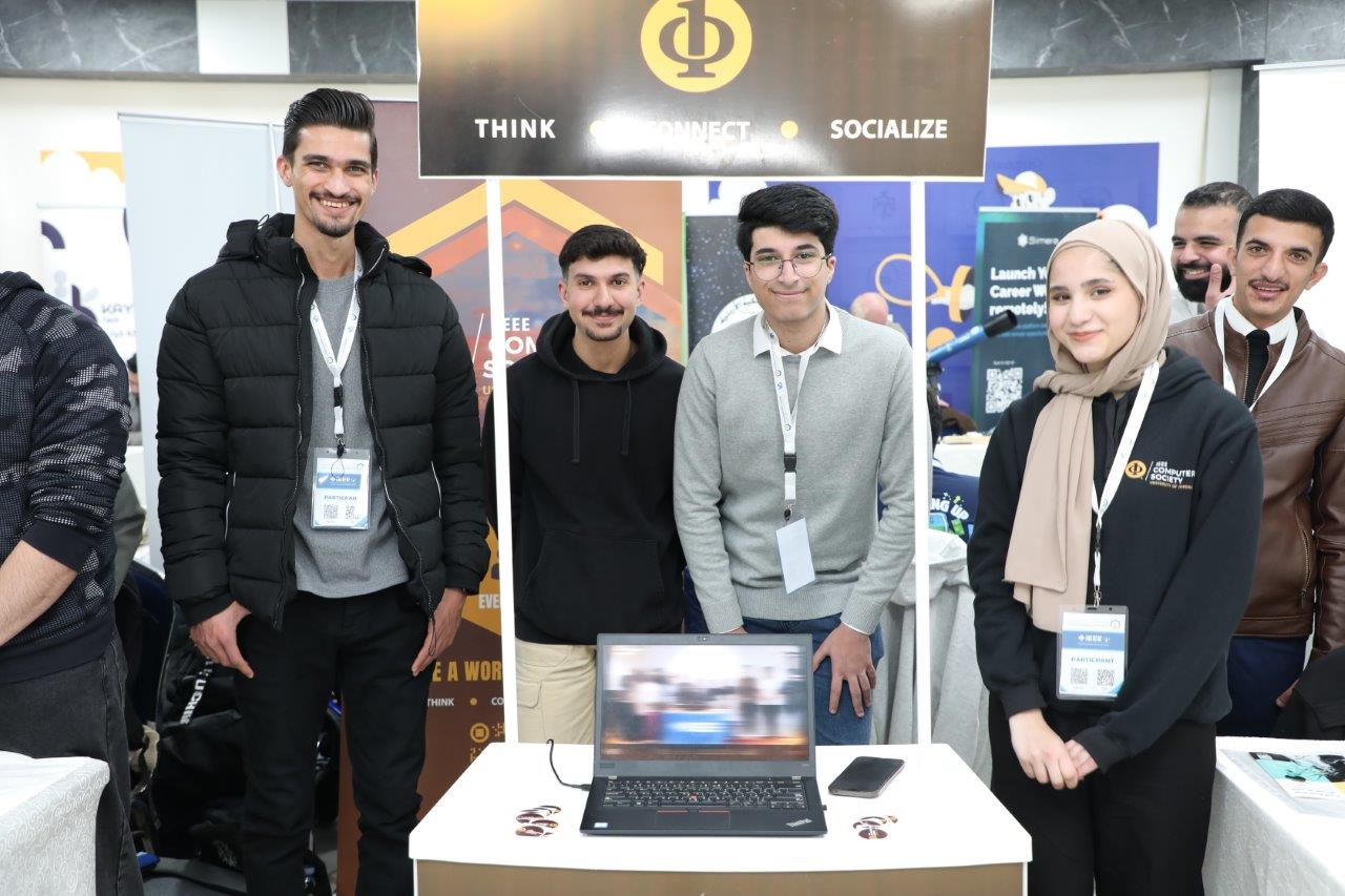جامعة عمان العربية تفتتح الفرع الطلابي لمنظمة IEEE وتستعرض ابتكارات الطلبة في مجالات الهندسة والتكنولوجيا31
