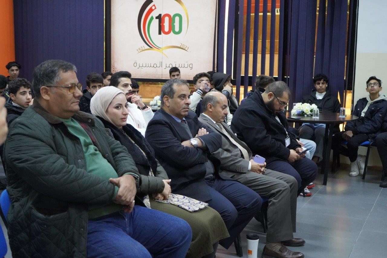 "عمان العربية" تستقبل وفداً من مدرسة أكاديمية جسور المعرفة الدولية في إطار تعزيز دورها الأكاديمي3