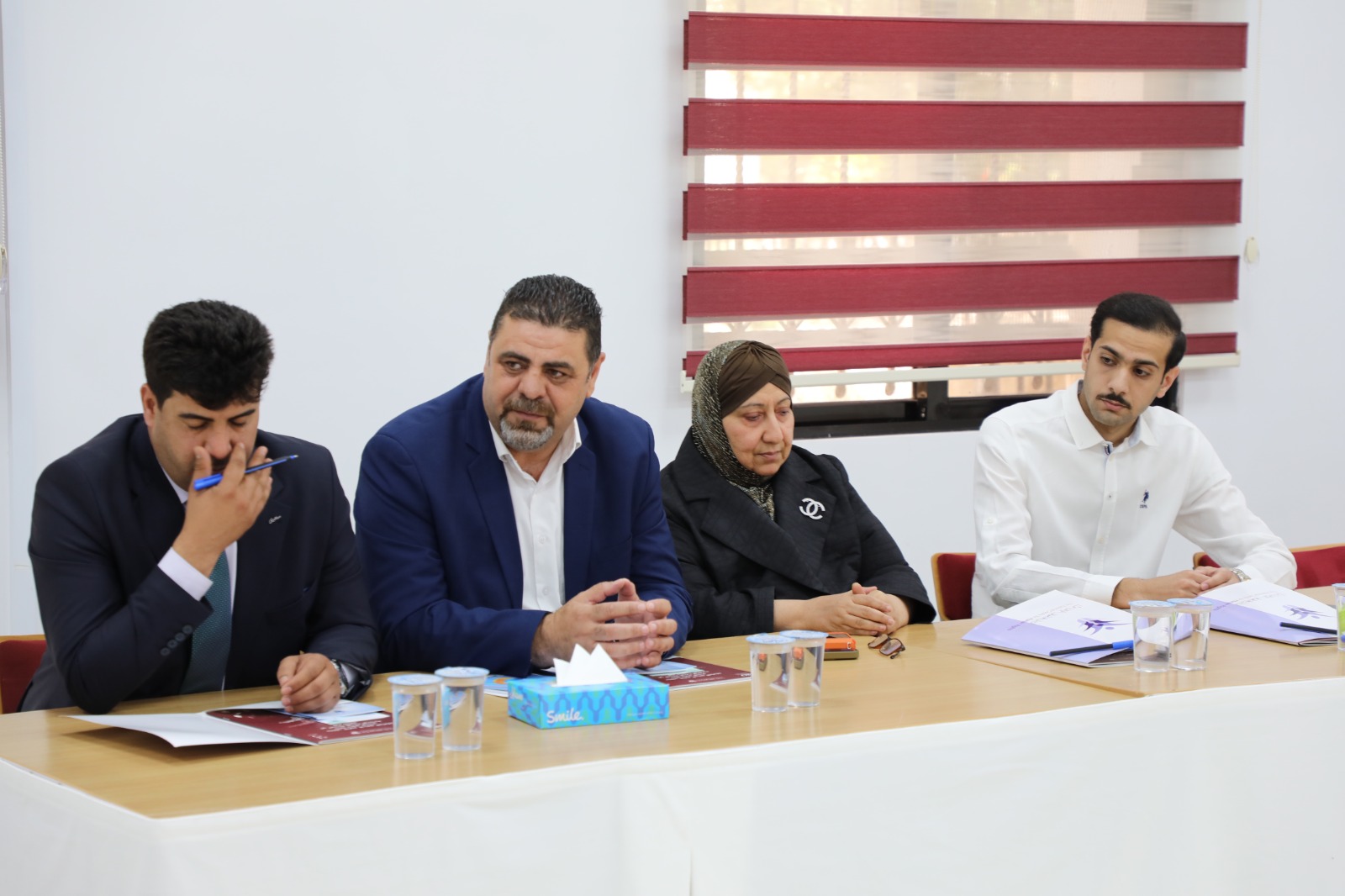 طلبة كلية الحقوق في "عمان العربية" يزورون المركز الوطني لحقوق الانسان2