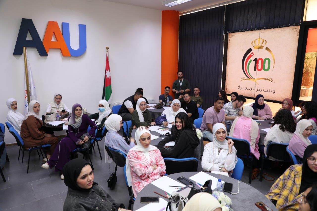 جامعة عمان العربية تنظم ورشة تدريبية بعنوان "العلاج النفسي بالفن" للتوعية بالطرق الصحيحة للتفريغ النفسي2