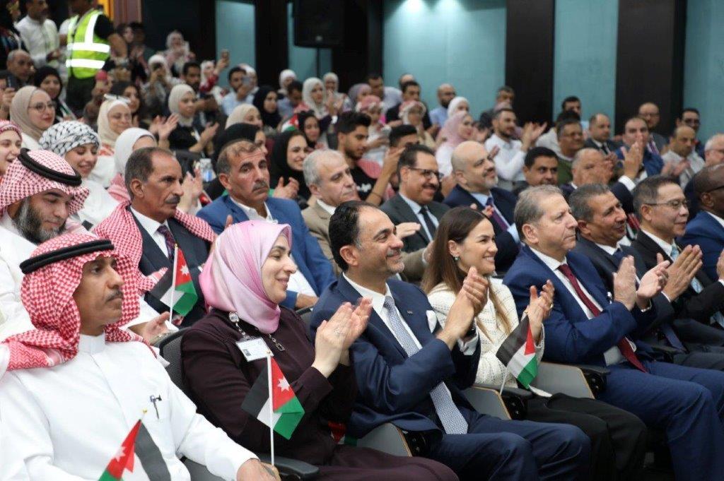 برعاية سمو الأميرة صالحة بنت عاصم جامعة عمان العربية تحتفل بعيد الاستقلال ويوم الجاليات37