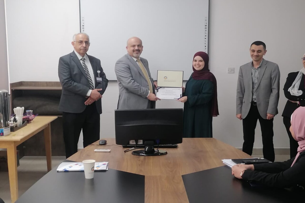 كلية تكنولوجيا المعلومات في "عمان العربية" تعقد مسابقة الرسالة في خمس دقائق لطلبة الدراسات العليا بنسختها الثالثة3