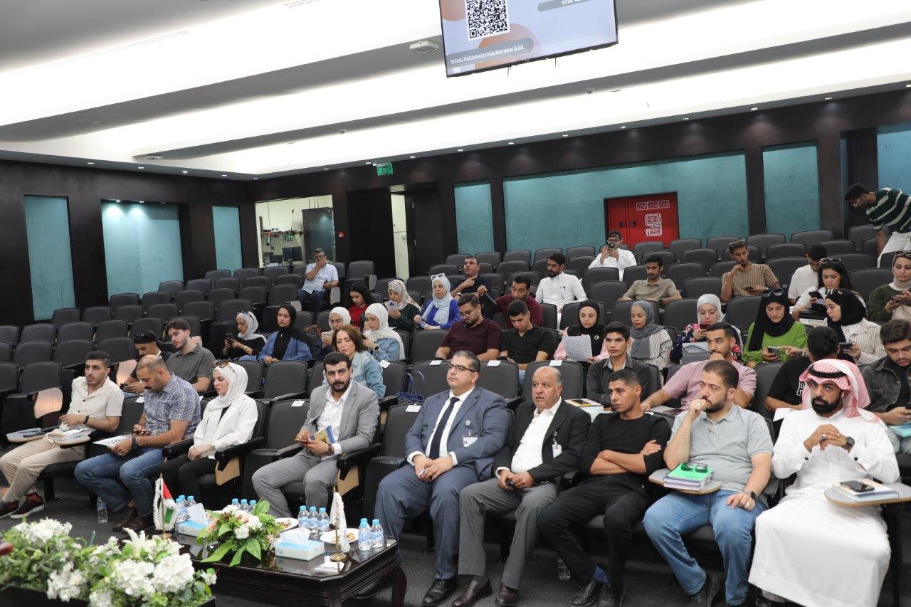 "عمان العربية" تعقد جلسة تعريفية بجائزة الحُسين بن عبدالله الثاني للعمل التطوعي4