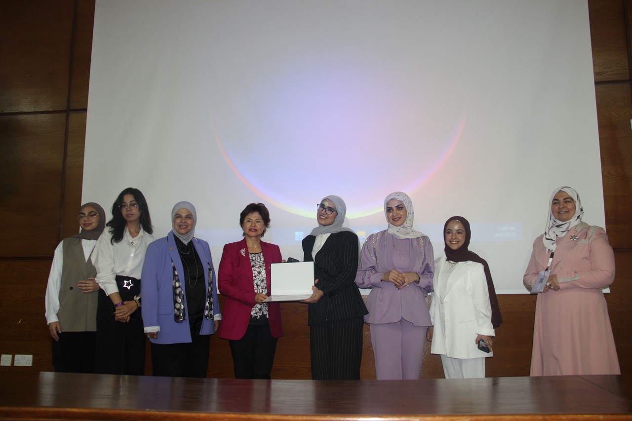 "عمان العربية" تسلط الضوء على تمكين المرأة في IEEE-Jordan WIE OPEN Day7
