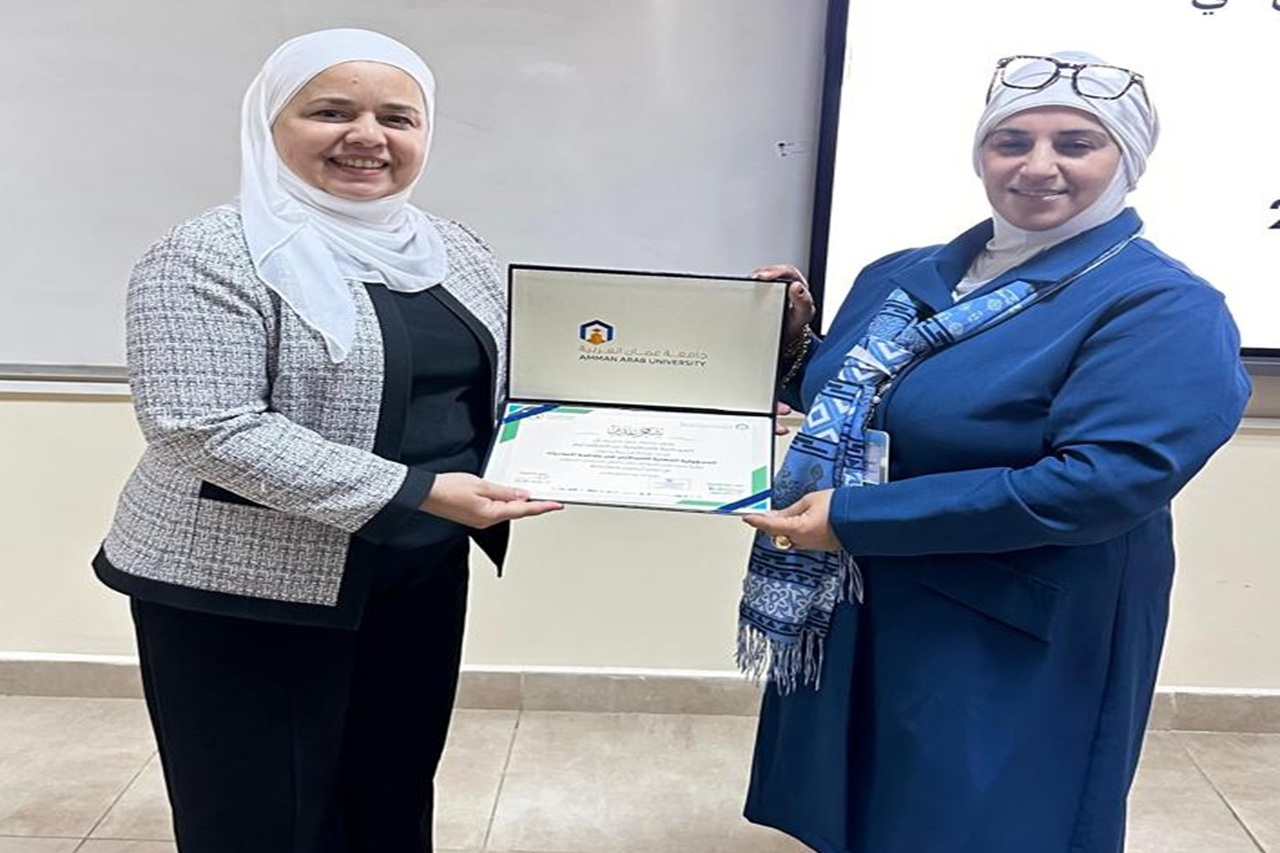 خريجة صيدلة "عمان العربية" تقدم ورشة توعوية حول المسؤولية المهنية للصيدلاني في مكافحة المخدرات2