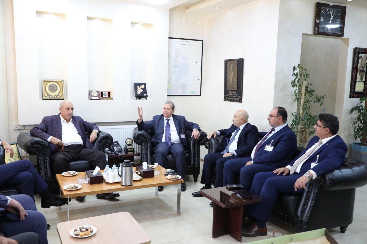 تعاون "عمان العربية" و"المنارة الإسلامية للتأمين" يفتح آفاق التدريب والتوظيف لطلبة كلية الأعمال2