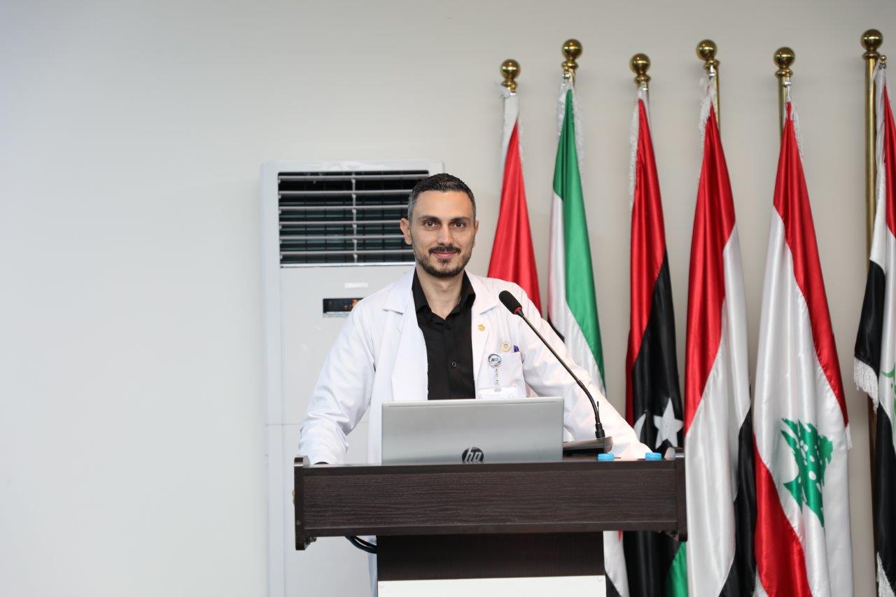 جامعة عمان العربية تعقد محاضرة تدريبية حول دعم الحياة الأساسي للإسعافات الأولية7