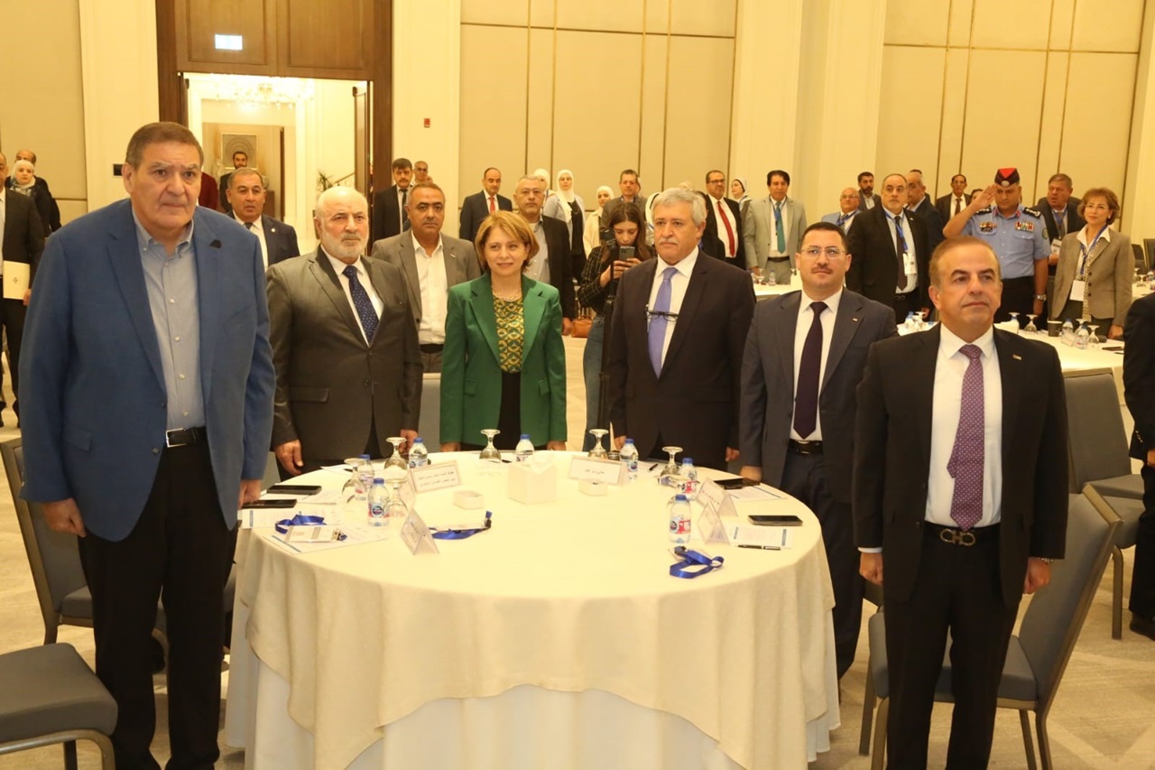 جامعة عمان العربية تشارك في إطلاق دراسة " تعزيز تقييم الأثر التنظيمي وتوثيق الممارسات الفضلى (RIA)"3