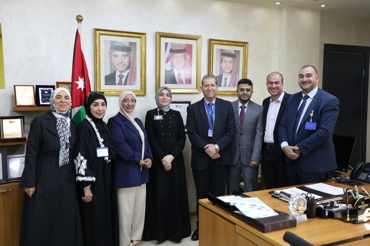 جامعة عمان العربية والملحقية الثقافية اليمنية توقّعان مذكرة تفاهم لتعزيز التعاون الأكاديمي وتقديم منح دراسية للطلبة اليمنيين6