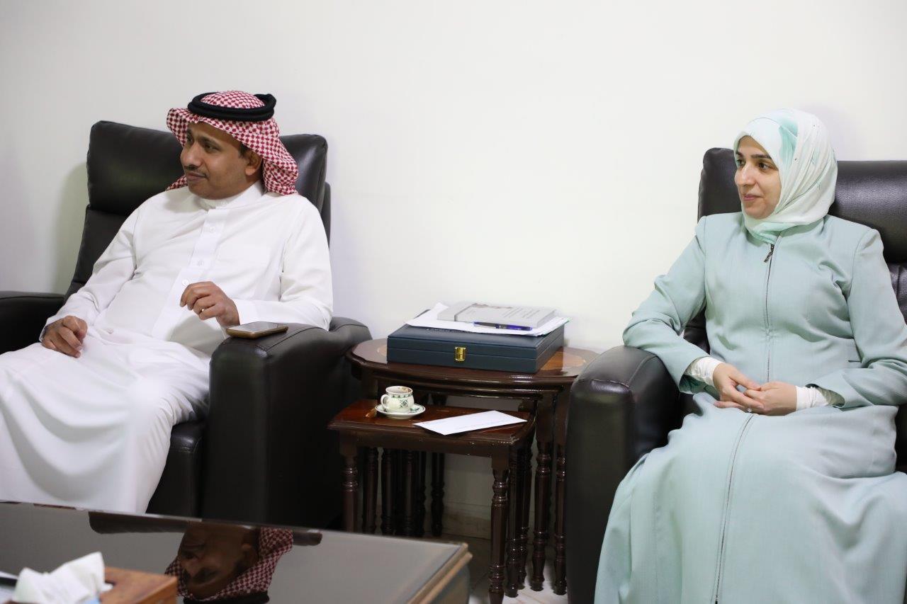 رئيس جامعة عمان العربية يلتقي القائم بأعمال الملحقية الثقافية السعودية لبحث سُبل التعاون وتطوير شؤون الطلبة5