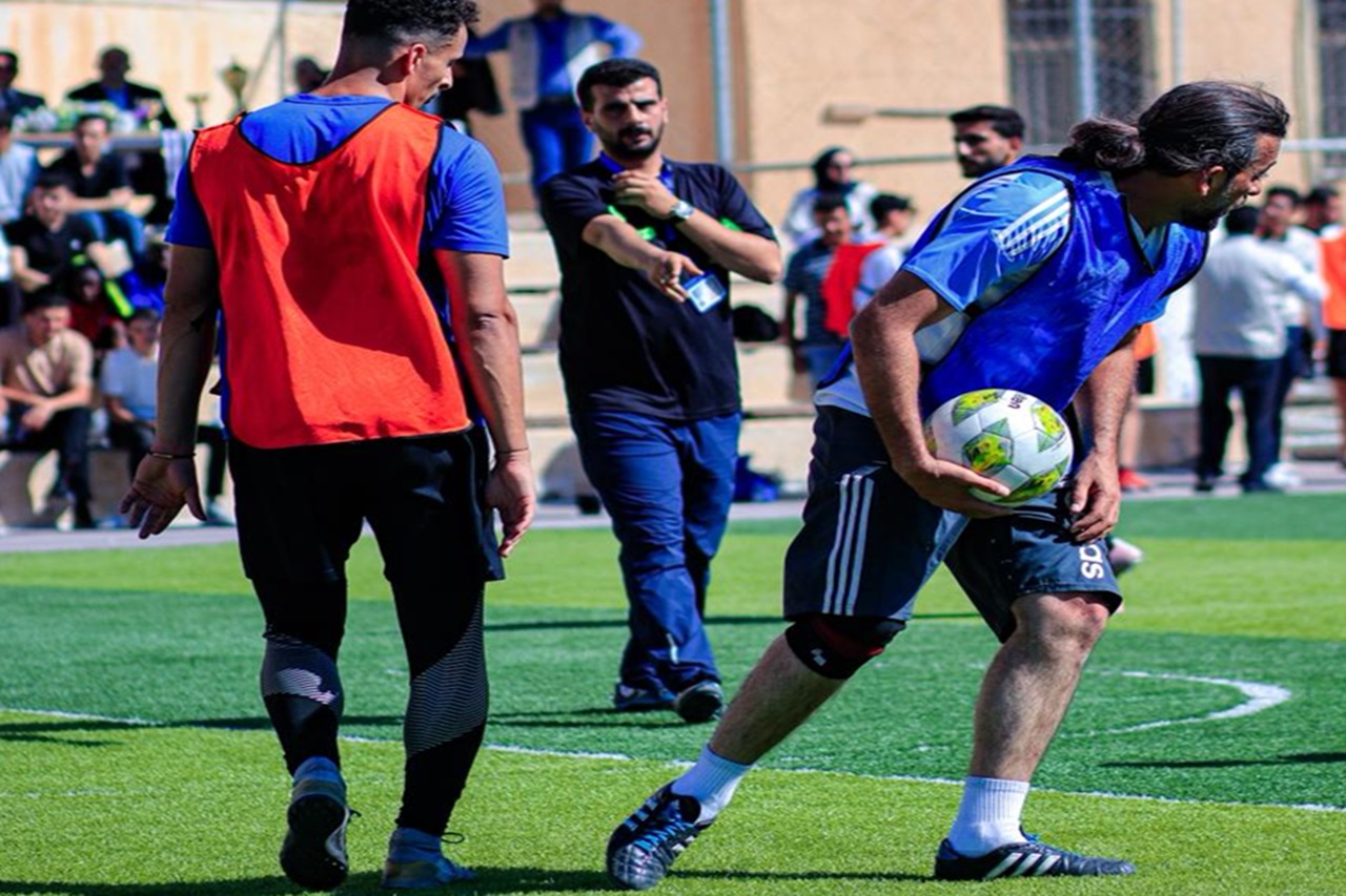 فريق طلبة كلية صيدلة "عمان العربية" يُتوج ببطولة كرة القدم على مستوى كليات الجامعة15