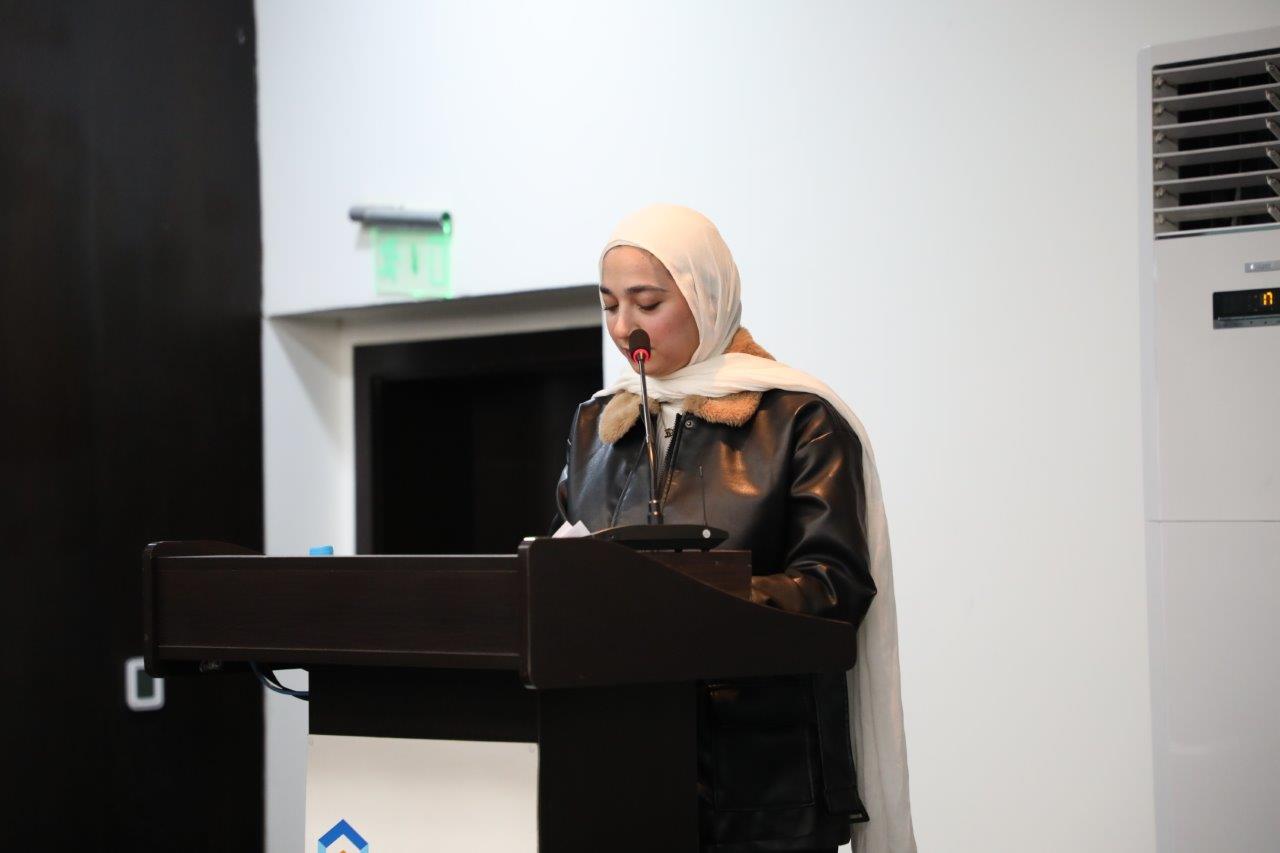 كلية الصيدلة في جامعة عمان العربية تكرّم طلبتها المتفوقين والمتميزين في الأنشطة اللامنهجية11