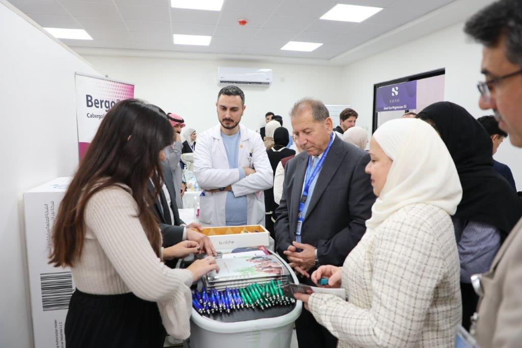 يوم طبي مجاني للمجتمع المحلي ومنتسبي الجامعة21