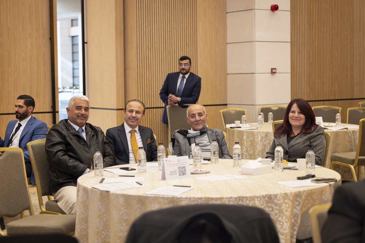 برعاية سمو الأمير الحسن بن طلال جامعة عمّان العربية تشارك في مؤتمر "تجسير الفجوة بين الأكاديميا والصناعة"3