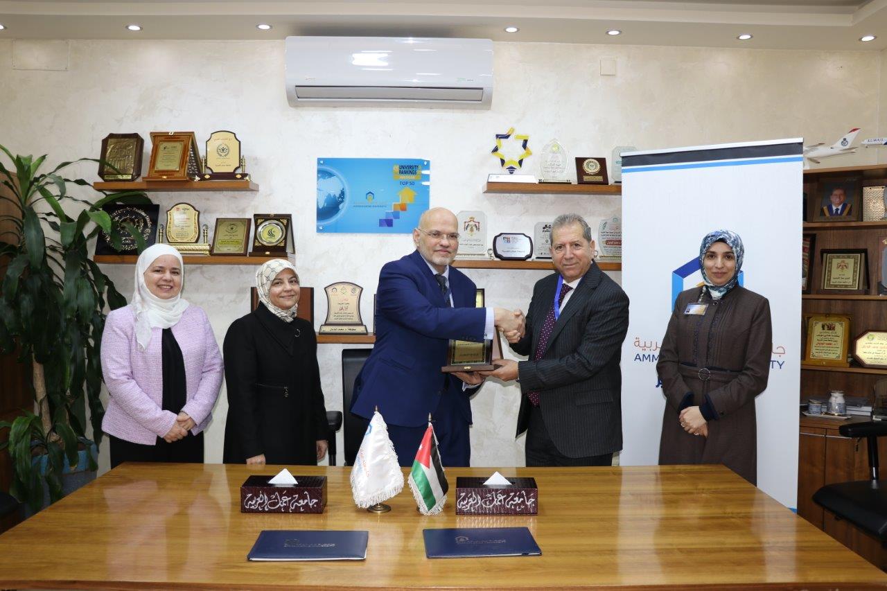 جامعة عمان العربية توقّع اتفاقية تعاون مع الأكاديمية العالمية للصحة الرقمية في المملكة المتحدة10