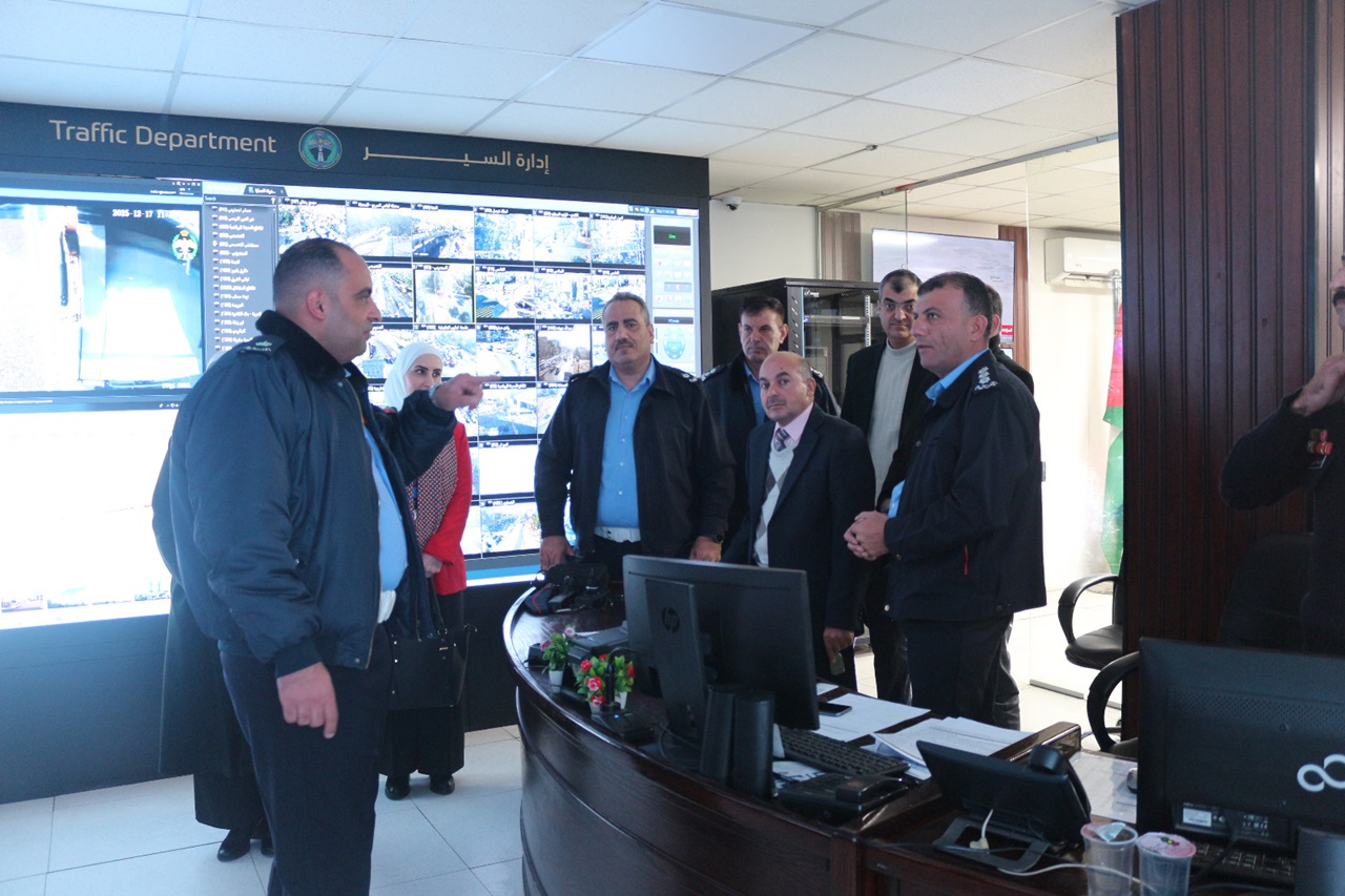 جامعة عمان العربية وإدارة السير: شراكة أكاديمية تنطلق من أروقة المرور نحو آفاق البحث العلمي4