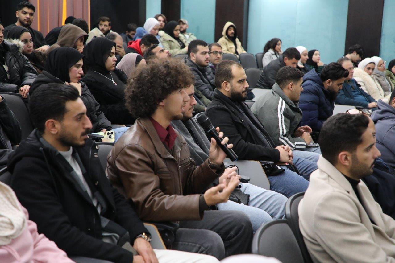 البروفيسور عمر حتاملة في جامعة عمّان العربية: الذكاء الاصطناعي بوابة المستقبل18