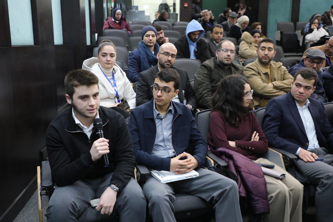 البروفيسور عمر حتاملة في جامعة عمّان العربية: الذكاء الاصطناعي بوابة المستقبل19