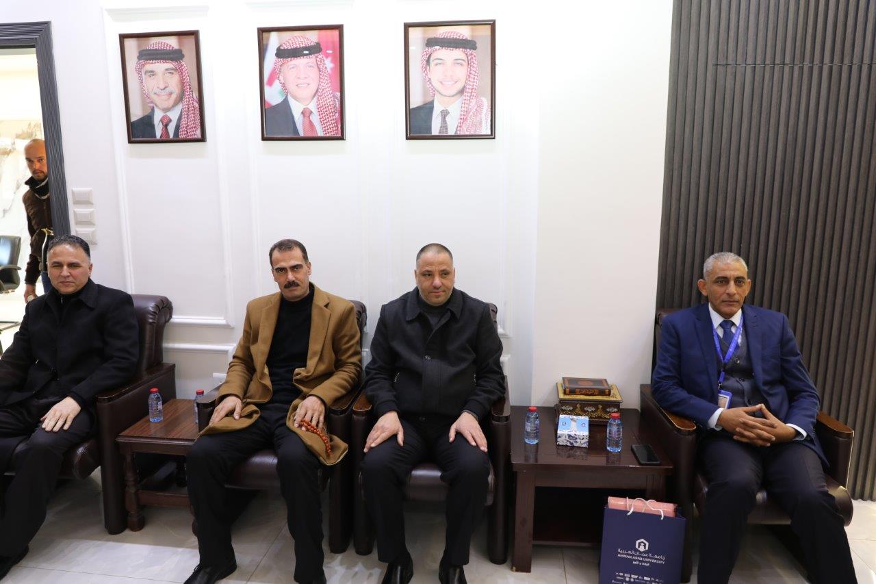 جامعة عمان العربية توقّع مذكرة تعاون مع بلدية بيرين لتعزيز التنمية المجتمعية6