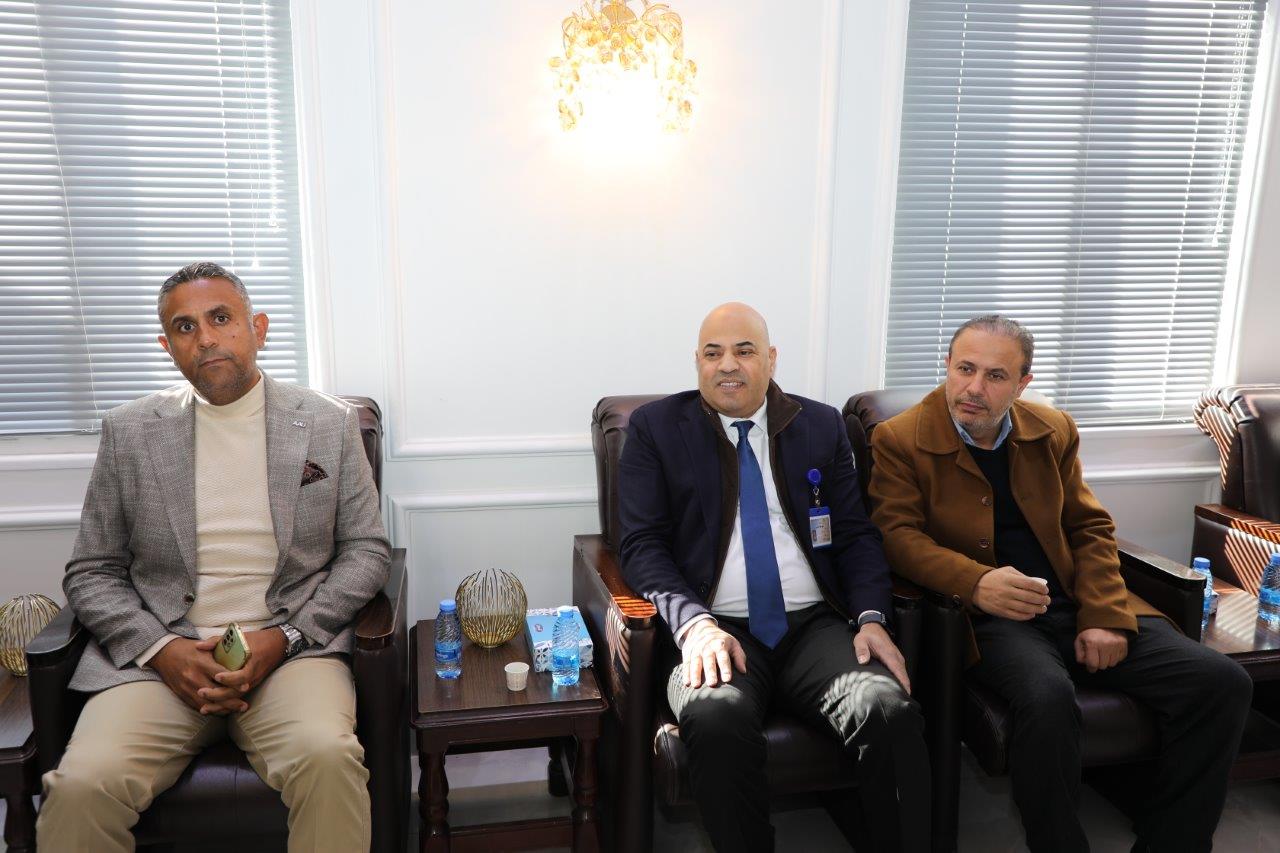 جامعة عمان العربية توقّع مذكرة تعاون مع بلدية بيرين لتعزيز التنمية المجتمعية11