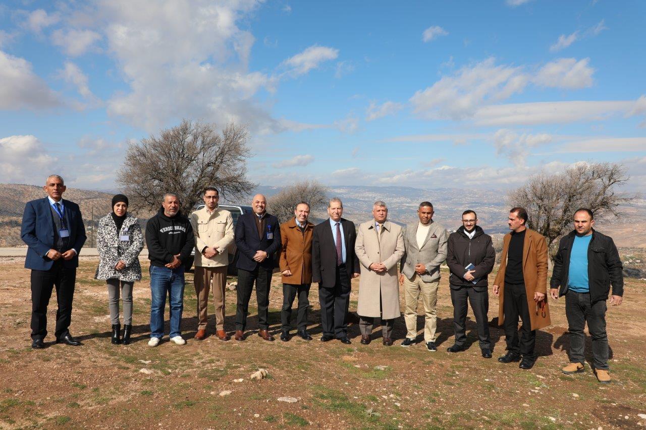 جامعة عمان العربية توقّع مذكرة تعاون مع بلدية بيرين لتعزيز التنمية المجتمعية20