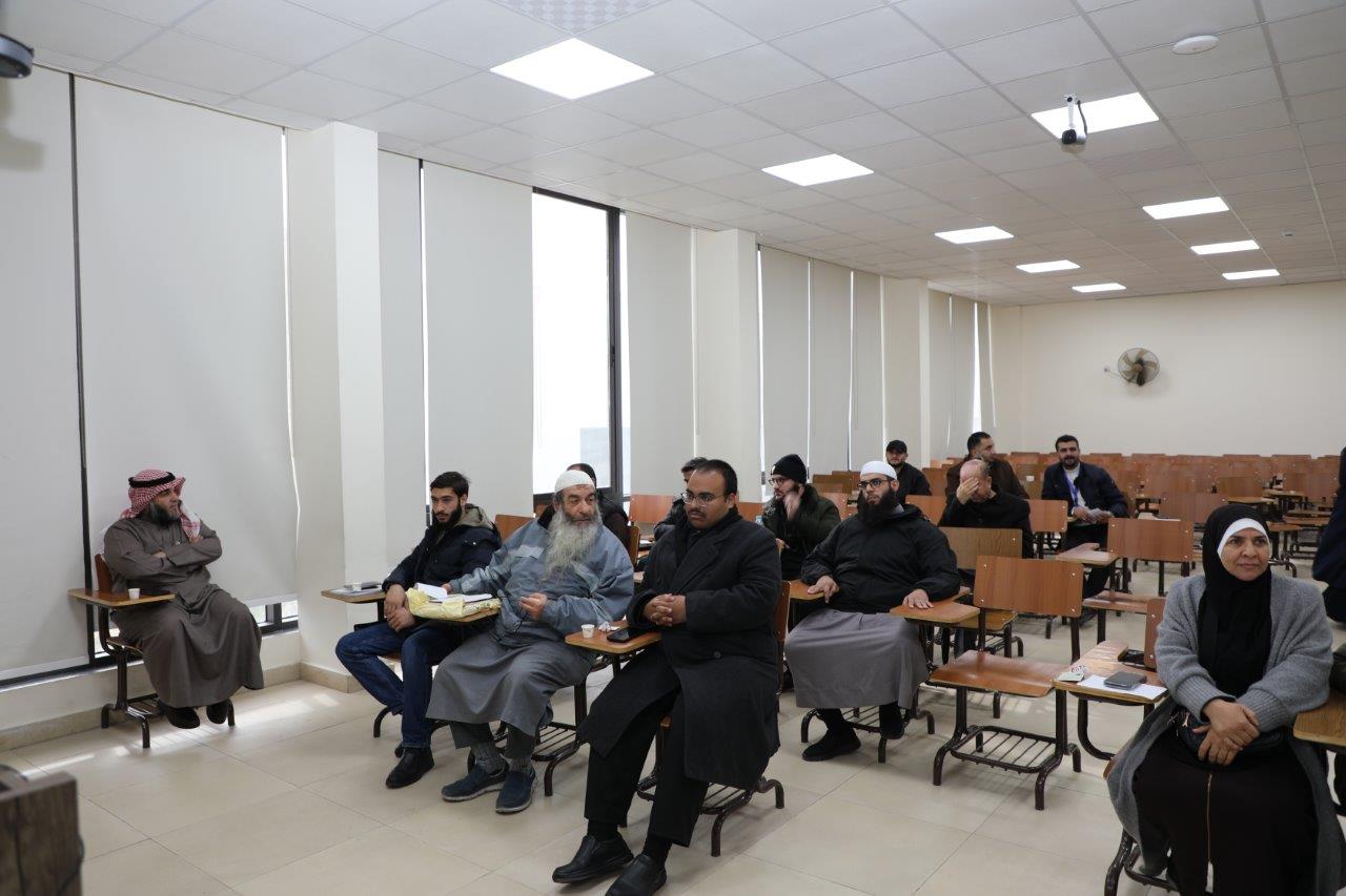 كلية الشريعة في "عمان العربية" تنظم لقاءً تفاعلياً مع خريجيها4