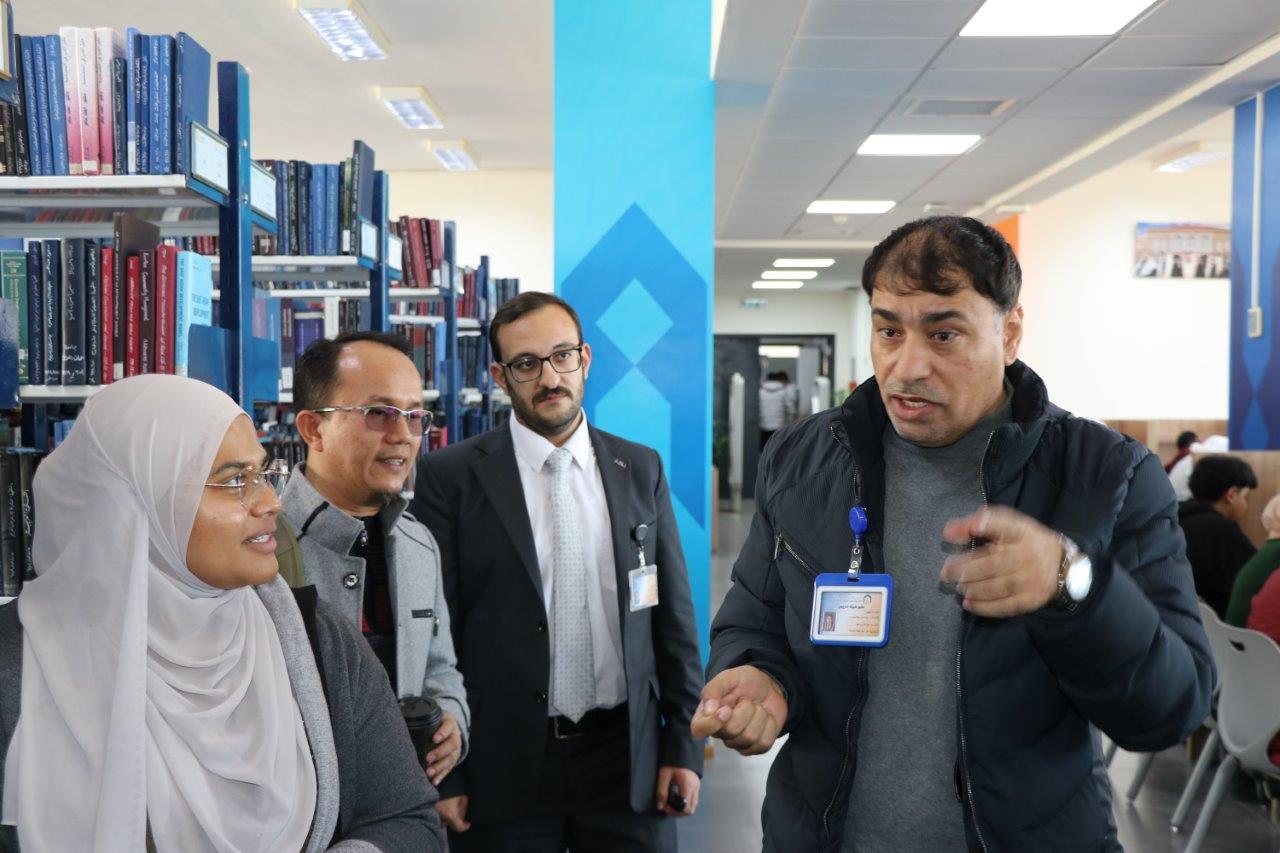 تعاون بحثي دولي بين جامعة عمان العربية وجامعة (UKM) الماليزية7