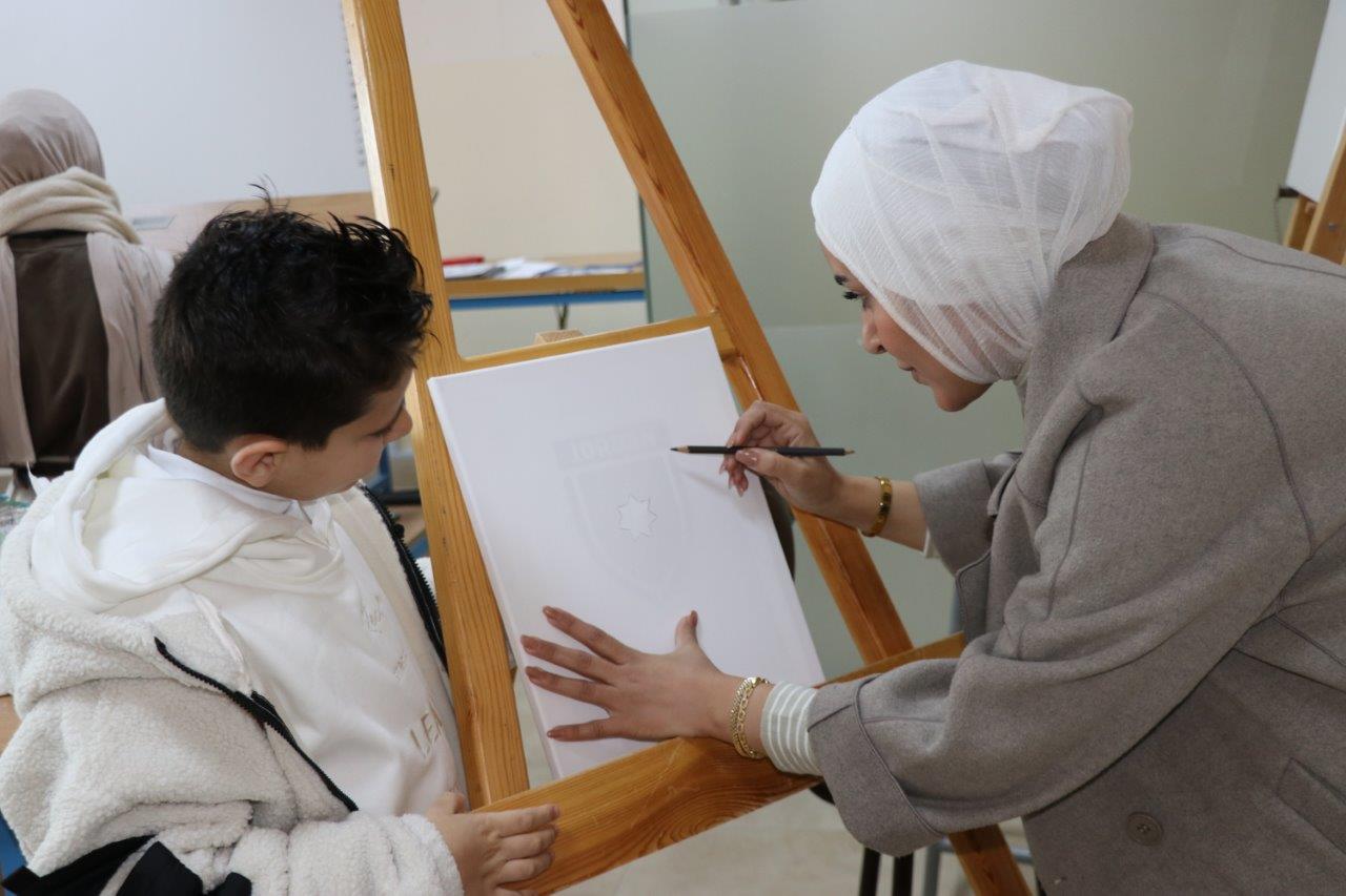 ورشة بعنوان: "From Heart to Art" لتعزيز الإبداع بين الطلبة1
