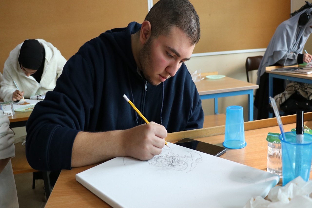 ورشة بعنوان: "From Heart to Art" لتعزيز الإبداع بين الطلبة15