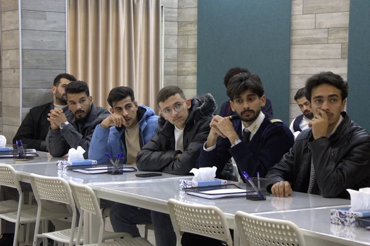 "عمان العربية" تنظم زيارة تثقيفية لطلبتها إلى المدرسة الانتونية3