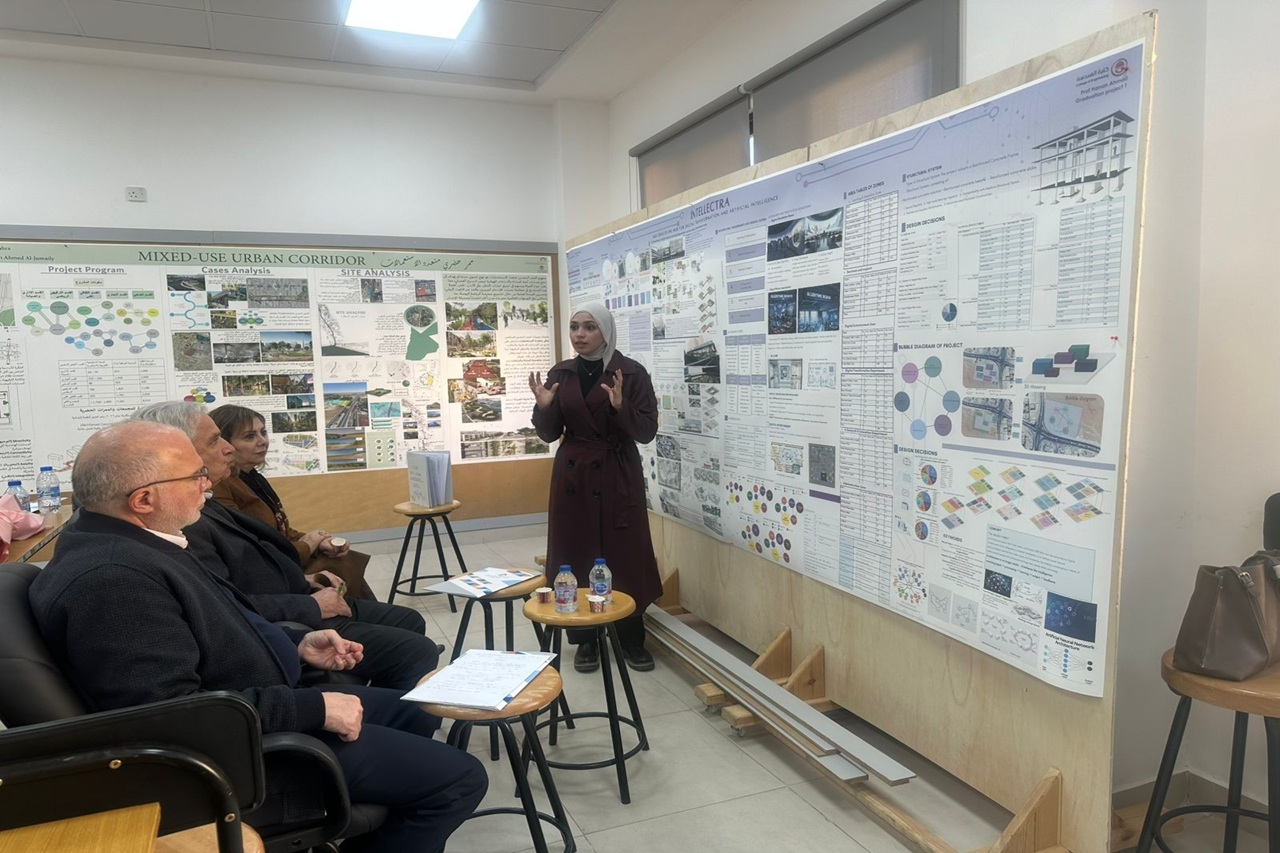 طلبة قسم هندسة العمارة في "عمان العربية" يناقشون مشاريع تخرج تواكب التحول الرقمي وتعكس هوية المجتمع4