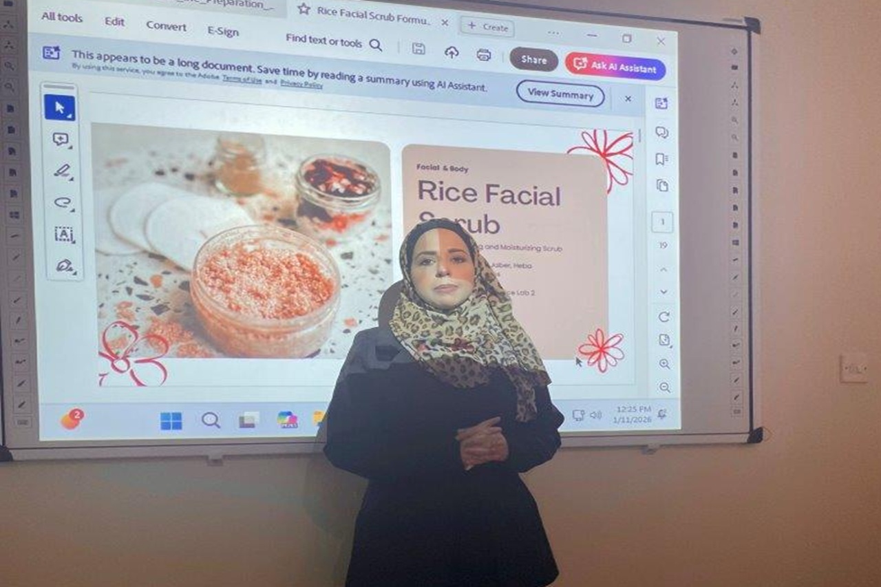 طلبة كلية الصيدلة في "عمان العربية" يحولون المعرفة النظرية إلى منتجات صيدلانية وتجميلية مبتكرة8