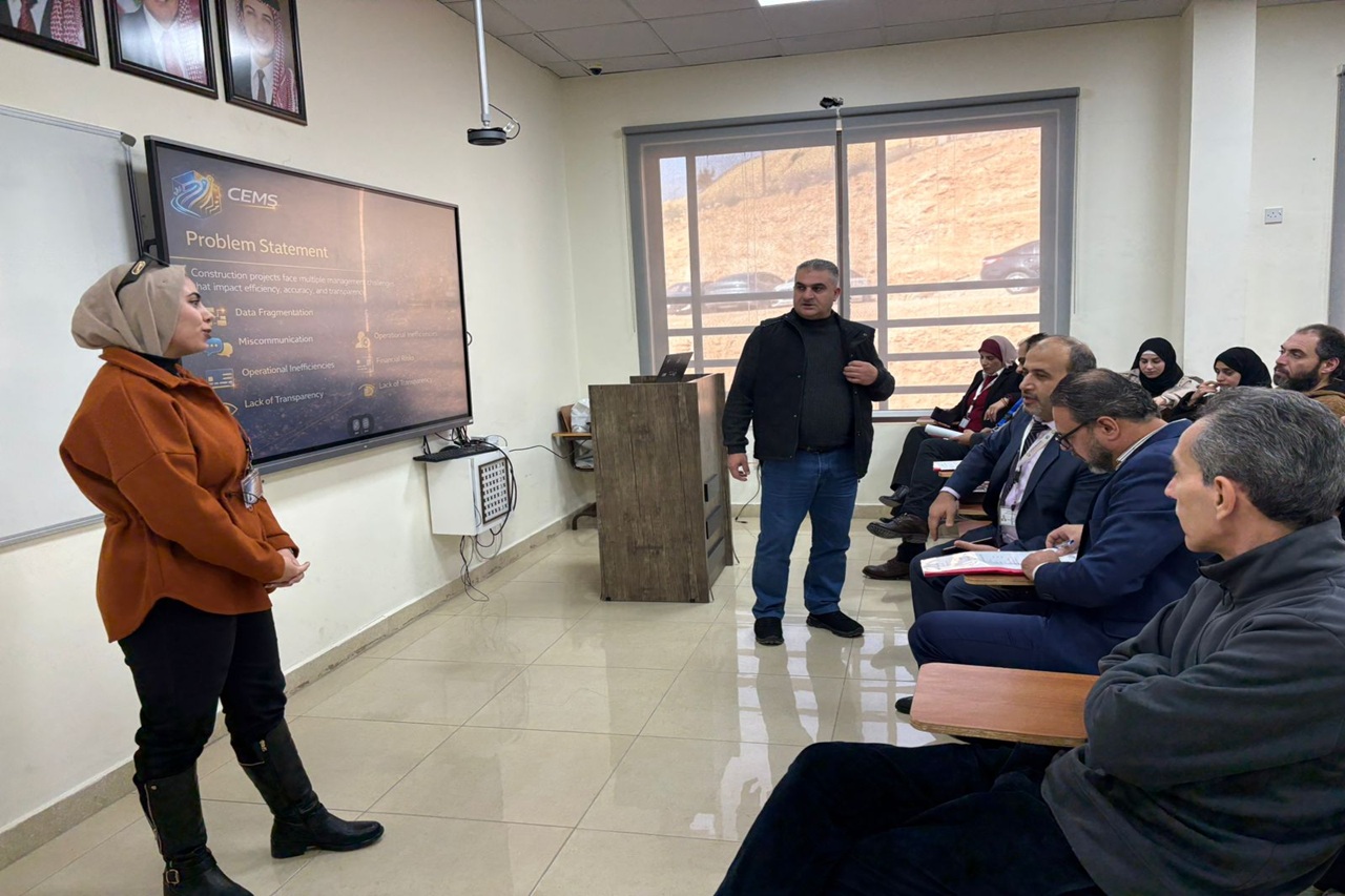 كلية تكنولوجيا المعلومات في "عمان العربية" تستعرض قصة نجاح خريجتها ماسة غنيمات1