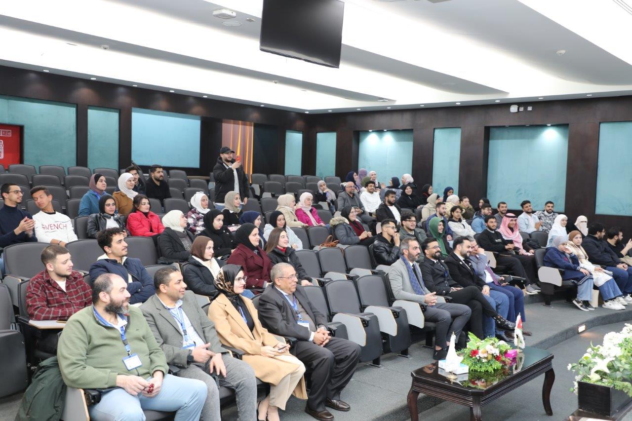 كلية الهندسة تتوج بلقب النسخة الثانية من مسابقة "بنك المعلومات" في جامعة عمان العربية8