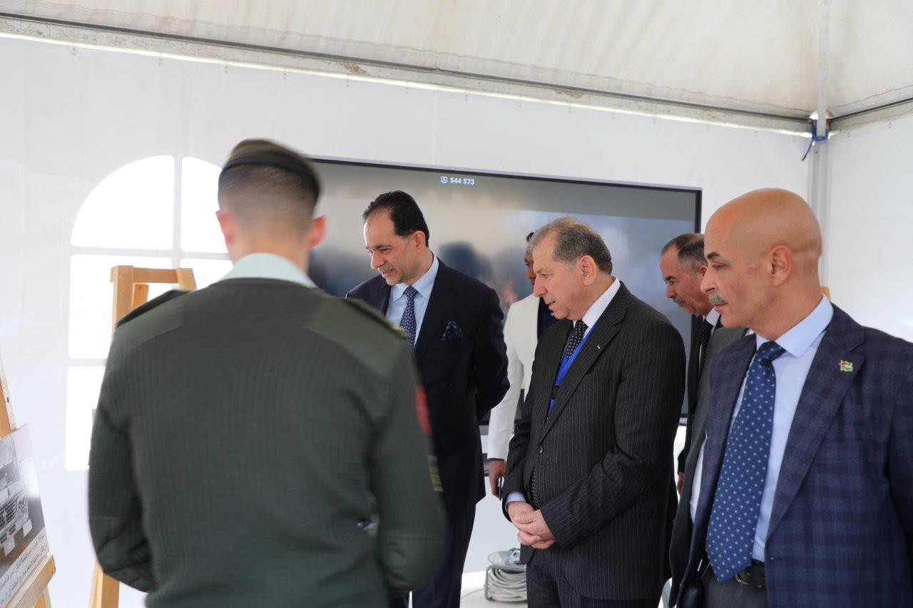 جامعة عمان العربية تُحيي ذكرى الكرامة الخالدة ويوم العلم الأردني في مشهد وطني يجسّد معاني العزة والانتماء17