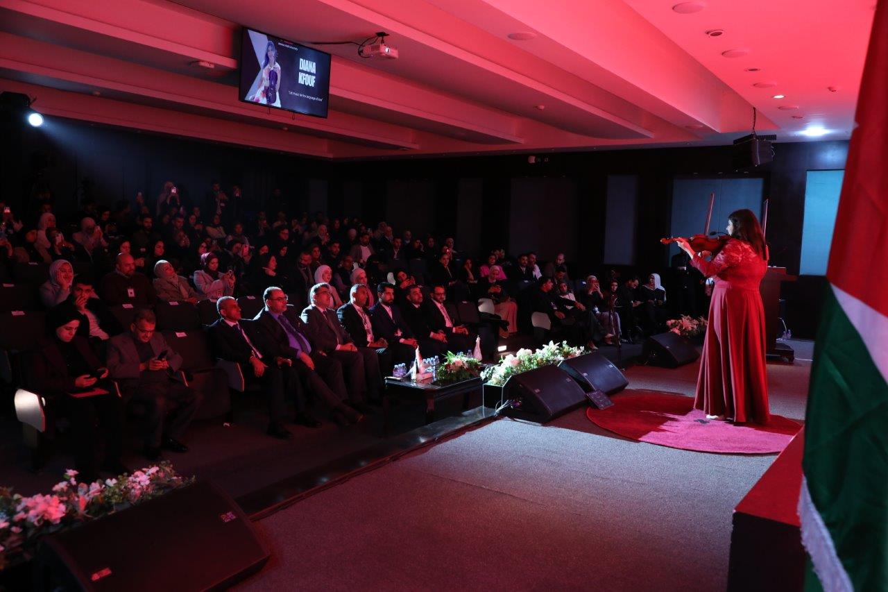 فعالية TEDx في جامعة عمان العربية: من الإلهام إلى التغيير26