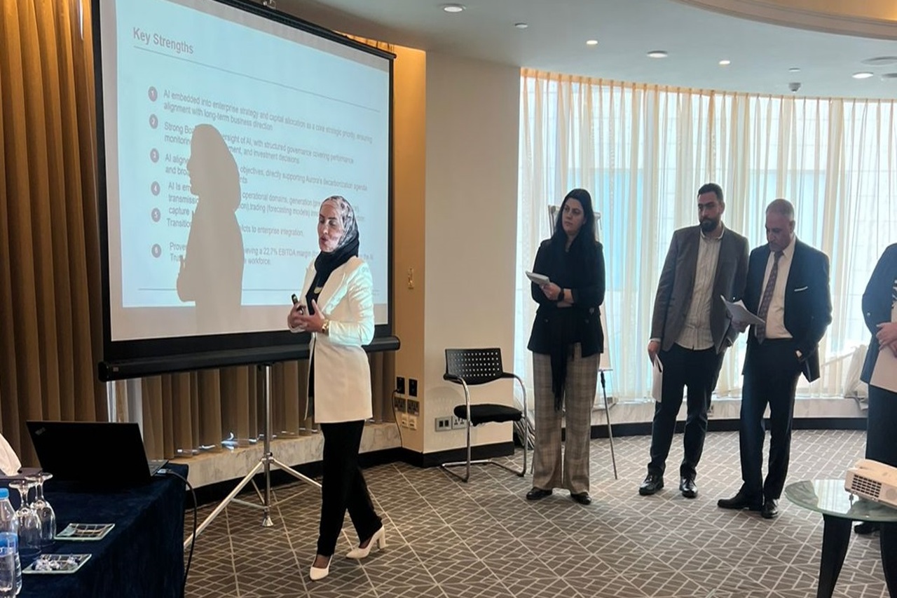 الدكتورة المومني من "عمان العربية" تحصل على شهادة مهنية في برنامج "مقيّم التميز في الذكاء الاصطناعي"2