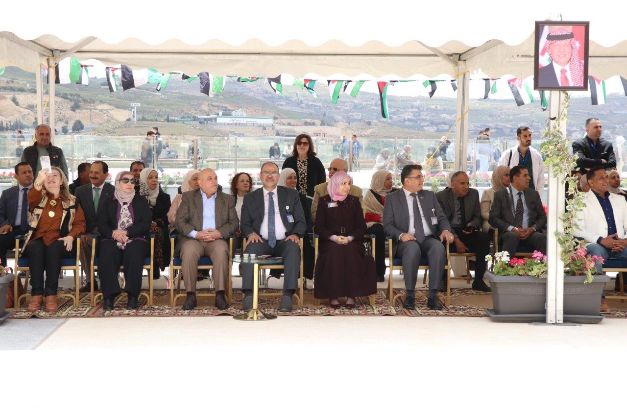 جامعة عمان العربية تُحيي ذكرى الكرامة الخالدة ويوم العلم الأردني في مشهد وطني يجسّد معاني العزة والانتماء57