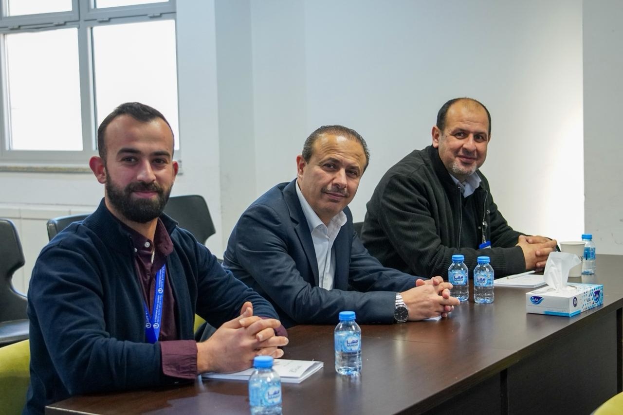 جامعة عمان العربية تنظم زيارة علمية لطلبة إدارة الموارد البشرية إلى مختبر الألعاب الأردني1