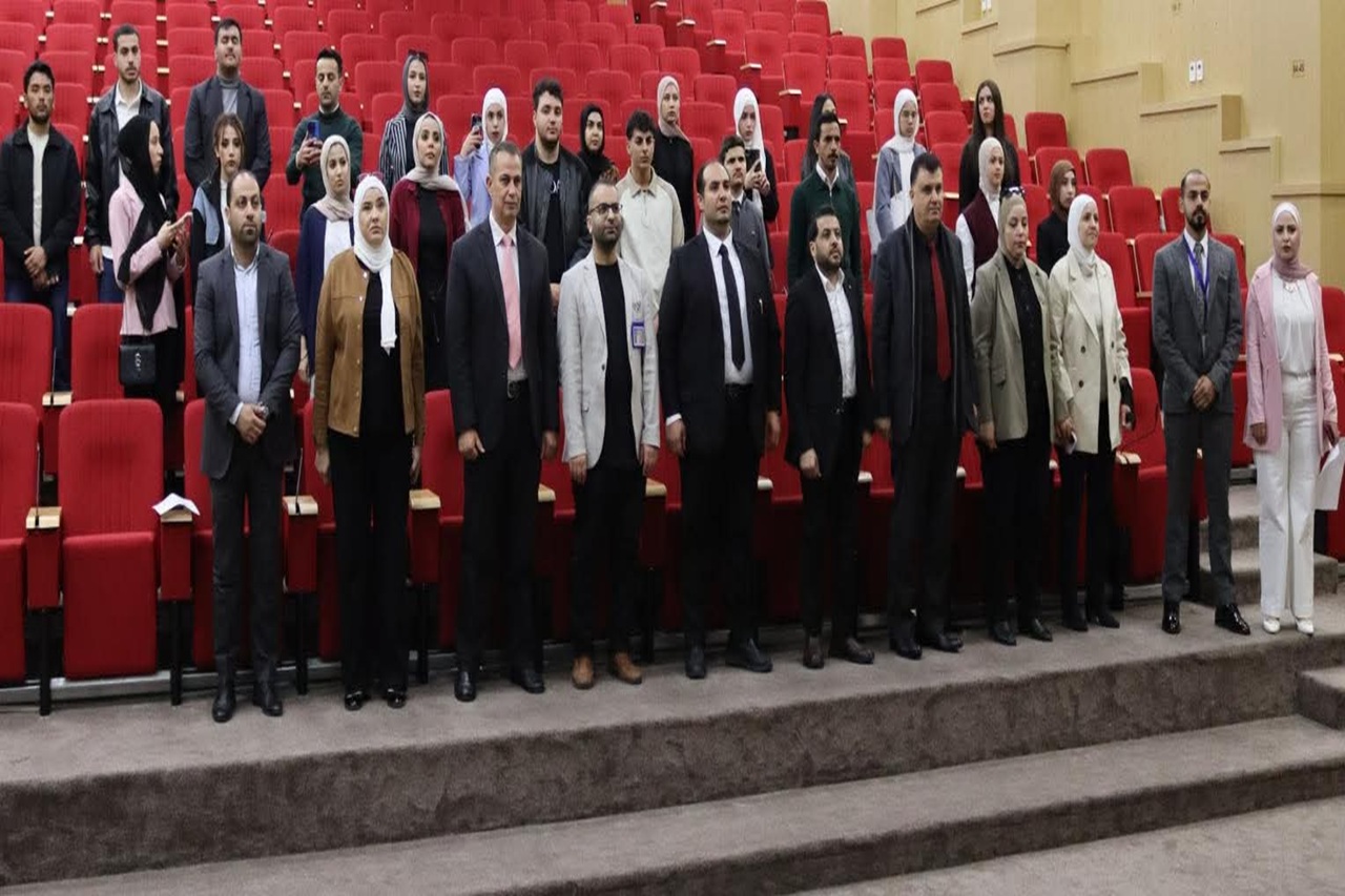 طلبة جامعة عمان العربية في زيارة علمية إلى المعهد القضائي الأردني لتعزيز المعرفة القانونية والتطبيقية3