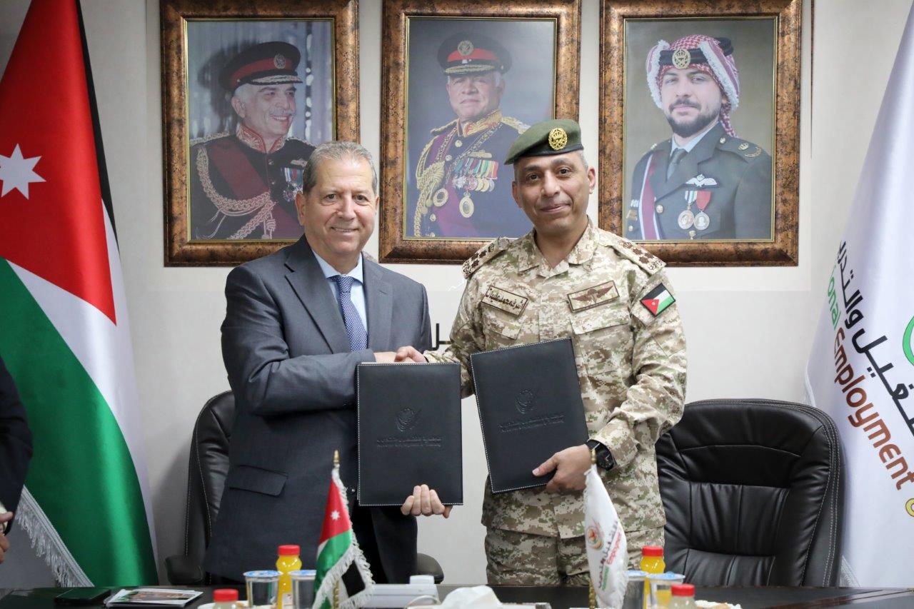 عمان العربية" و"الوطنية للتشغيل والتدريب" توقعان مذكرة تفاهم لتمكين الشباب مهنياً13