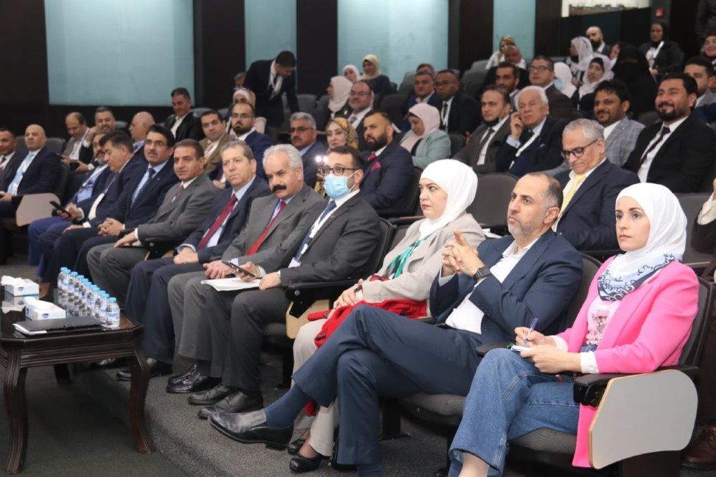 افتتاح فعاليات المؤتمر العلمي الدولي السادس لكلية الأعمال في جامعة عمان العربية27