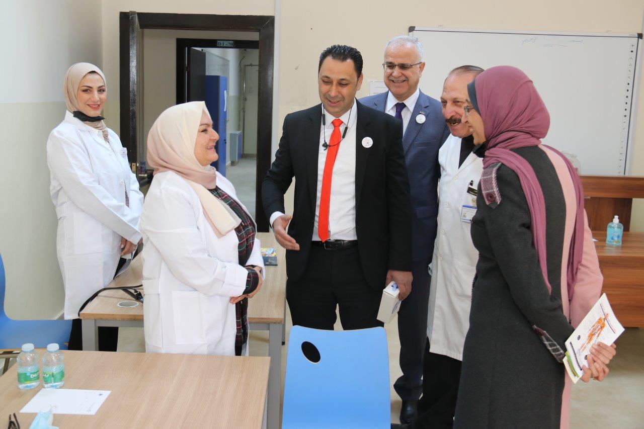 كرمال صحتك في جامعة عمان العربية17