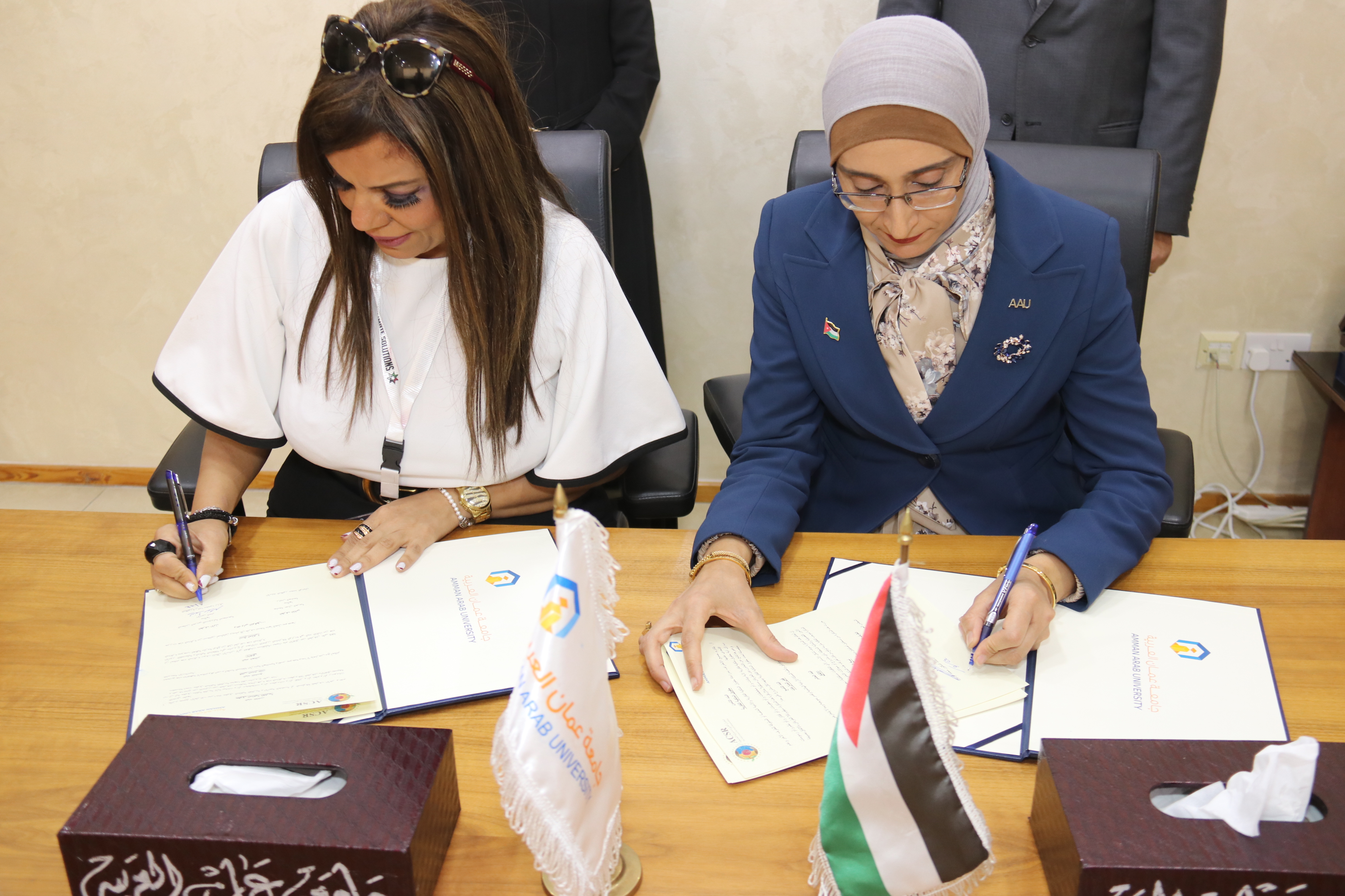 "بروتوكول تعاون مشترك بين المجلس العربي للمسؤولية المجتمعية و جامعة عمان العربية"5