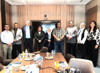 وفد من "عمان العربية" يزور أكاديمية الملكة رانيا العبدالله لتدريب المعلمين